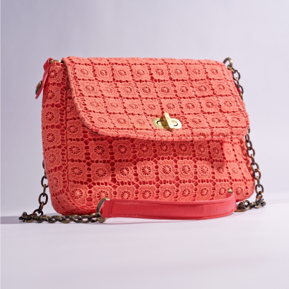 Darling Coral Lace Women’s crossbody Bag